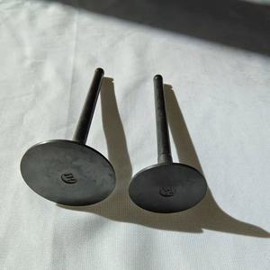 صمام السحب وصمام العادم لمحرك نيسان Qr25 Qr20 13201-6n200 1320-6n200 - Product Image 5