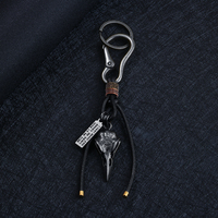 Porte-clés gothique Crâne de Corbeau, Cordon en Cuir Vintage, Accessoire de Voiture, Style Punk Unisexe, Cadeau pour Hommes et Femmes