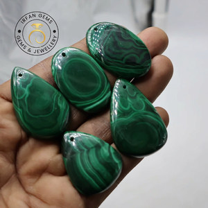 Malachite cristal de qualité supérieure, 100% naturelle, cabochon, pierre précieuse non montée pour la création de bijoux. - Product Image 4