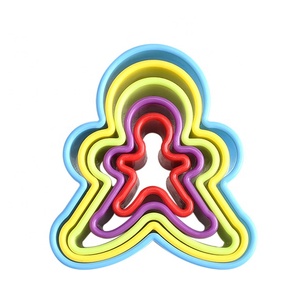 5Pcs Colorful Plastic Christmas Gingerbread Man Cookie Cutter Set