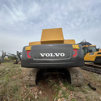 Excavatrice sur chenilles hydraulique d'occasion VOLVO EC250D de 24 tonnes, robuste, avec accessoires gratuits pour la construction
