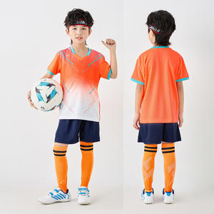 Abbigliamento da calcio per gli uomini in bianco su misura maglia da calcio produttore di giovani divise da calcio per la squadra set per adulti vestito di calcio - Product Image 4