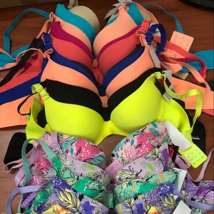 Sujetador sin costuras para adolescentes con almohadillas extraíbles y tirantes convertibles, cuatro tallas, ropa interior para niñas escolares, sujetador suave estampado para mujer - Product Image 2