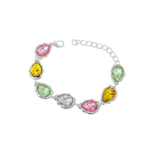 Bracciale Super Scintillante con Diamanti a Goccia, Gioiello da Mano Minimalista ed Elegante con Texture Unica - Product Image 5