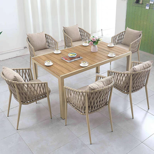 Juego de Muebles de Comedor de Aluminio Moderno y Duradero para Exteriores, Mesa y Sillas para Jardín, Patio o Apartamento con Diseño de Mimbre, para Restaurantes - Product Image 5