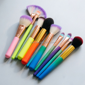 Juego de 10 Brochas de Maquillaje Kabuki Clásicas al por Mayor, Mango de Plástico, Pelo Sintético, Brochas de Viaje para Ojos y Rostro, Económicas - Product Image 5