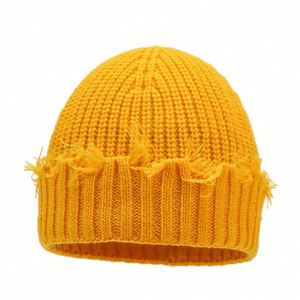 Nouvelle Collection Automne Hiver : Bonnet Tricoté Chaud Décontracté avec Pompom et Design à Trous, Style Urbain - Product Image 2