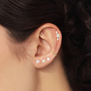 Trois vis à fleurs dorées en argent sterling S925, 16G, à filetage interne, pour piercing de lèvre ou boucle d'oreille à dos plat - Product Image 3