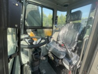 Excavatrice sur roues hydraulique JIAHE de haute qualité, 12 tonnes, cabine fermée, moteur Yuchai, boîte de vitesses haute efficacité, pour urgences municipales