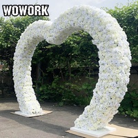 Arche de mariage géante en forme de cœur en métal doré WOWORK 2026 pour la décoration de scène de mariage et les faveurs de fête