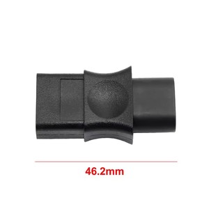 Convertisseur IEC320 C8 Mâle vers <span class=keywords><strong>C9</strong></span> Femelle, Adaptateur Secteur CA, Convertisseur <span class=keywords><strong>de</strong></span> Prise CA IEC 2 Broches <span class=keywords><strong>C9</strong></span> Femelle vers C8 2 Broches Figure 8 Mâle - Product Image 4