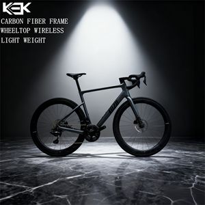 KOZO Vente directe d'usine Ensemble <span class=keywords><strong>de</strong></span> cadre <span class=keywords><strong>de</strong></span> vélo <span class=keywords><strong>de</strong></span> route en fibre <span class=keywords><strong>de</strong></span> carbone à module élevé, configuration en option Roues en carbone en option Roues alu - Product Image 1