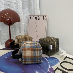 4 Inches Soft Woolen <b>Large</b> Capacity Portable <b>Cosmetic</b> <b>Bag</b> High Quality Square Makeup Pouch with Label Logo Cotton Zipper Handle - Product Image 1