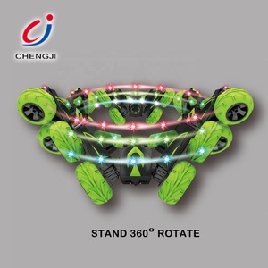 Auto Telecomandata Acrobatica Chengji, 2.4GHz, Elettrica, Multifunzione, Rotazione a 360°, Controllo Remoto - Product Image 4