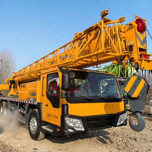 מנוף נייד משופץ מדגם XCM-G QY25K5-1 בעל כושר הרמה של 25 טון, עם זרוע טלסקופית, משומש, במלאי. - Product Image 1