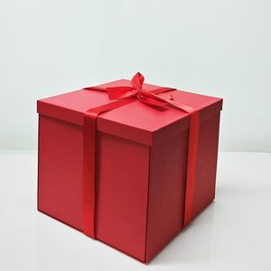 <span class=keywords><strong>Caja</strong></span> <span class=keywords><strong>de</strong></span> <span class=keywords><strong>regalo</strong></span> <span class=keywords><strong>de</strong></span> cartón corrugado rojo <span class=keywords><strong>grande</strong></span> <span class=keywords><strong>de</strong></span> 12x12x10 pulgadas <span class=keywords><strong>para</strong></span> Navidad Día <span class=keywords><strong>de</strong></span> San Valentín Día <span class=keywords><strong>DE</strong></span> LA MADRE Embalaje Navidad elegante - Product Image 4