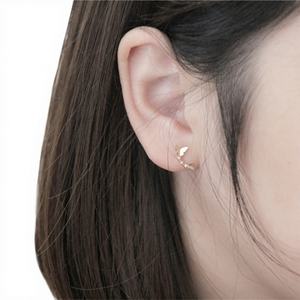 Mini Pendientes Pequeños de Oro Amarillo con Dos Mariposas de Corte Princesa, Granate, Perla/Diamante, Sencillos, para Boda, Fiesta, Regalo Moderno para Mujer - Product Image 1