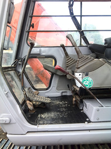 Excavadora de orugas usada Hitachi EX120 de alta calidad en buenas condiciones caliente en stock - Product Image 6