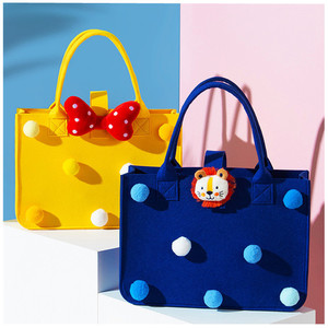 กระเป๋าสักหลาดใหม่พร้อมของขวัญกระเป๋าถือการ์ตูนกระเป๋าถือสตรีกระเป๋าผ้าสำหรับงานเลี้ยงหนึ่งร้อยวันของขวัญสำหรับเด็กกระเป๋าโท้ทกระเป๋าถือ - Product Image 1