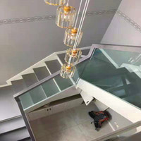 Escaliers à marches ouvertes en bois de chêne blanc en forme de L de style américain Escaliers droits en porte-à-faux en acier au carbone avec rampe en verre