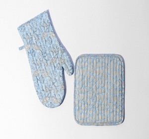 100% Cotton <b>Baking</b> <b>Set</b> with Apron Gloves and Pot Holder Kitchen Apron Adjustable Custom for Wholesale Price - Product Image 3