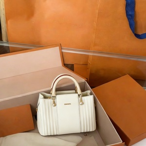 Bolsos de Mano de Lujo para Mujer al por Mayor, Bolsos de Diseñador de Cuero Genuino con Tres Correas, Bolsos Famosos de Alta Calidad - Product Image 1