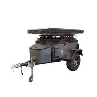 Caravane de camping tout-terrain avec suspension indépendante