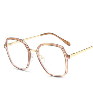 แว่นตากันแสงสีฟ้าใส<span class=keywords><strong>2025</strong></span>ใหม่สำหรับผู้ชายผู้หญิงรูปทรงหลายเหลี่ยมเก๋ไก๋ TR90แว่นตาใสคุณภาพสูง - Product Image 6