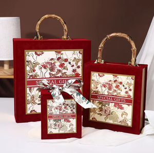 Boîte cadeau de luxe en flanelle avec poignée en bambou à motif floral vintage pour fête prénuptiale, cadeau de mariage, emballage cadeau et rangement - Product Image 4