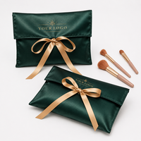 Pochette de luxe en satin brillant avec nœud en ruban, logo personnalisé, pochette enveloppe en soie pour emballage d'extensions capillaires, idéale pour les salons