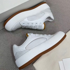 รองเท้าสเก็ตบอร์ด McQueenes Deck Low-top - รองเท้าผ้าใบลำลองพื้นหนาแบบ High-top สำหรับผู้ชายและผู้หญิงในสไตล์เดียวกัน - Product Image 4