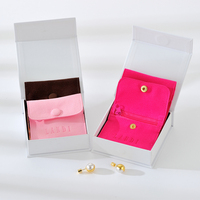 Sacs d'emballage à rabat avec logo personnalisé Sac à fermeture éclair pour le rangement de petits bijoux Emballage de cadeaux Pochettes à bijoux en velours pour boucle d'oreille collier bague