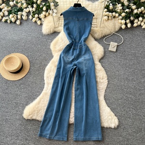 Mono largo vaquero vintage de verano con cuello en V y cintura alta sin mangas para mujer - Product Image 4