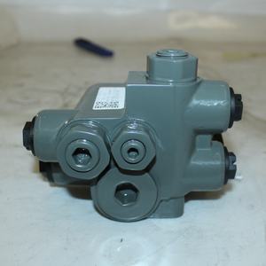 Valvola di Riempimento Fluido 804009800 Adatta per Motolivellatrici <span class=keywords><strong>XCMG</strong></span> <span class=keywords><strong>GR1803</strong></span> - Product Image 5