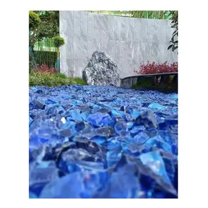 Grosir jumlah besar batu kaca lansekap berwarna kerikil hancur Chip kaca biru daur ulang untuk dekorasi lanskap akuarium