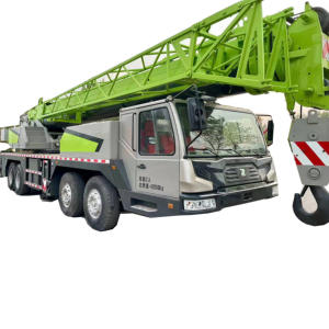 Grúa Zoomlion ZTH500H5-1 usada, 99% nueva, equipada con piezas originales, capacidad de elevación de 50 toneladas, maquinaria de construcción. - Product Image 1