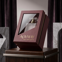 Vente en gros de flacons de parfum en cristal de luxe avec emballage personnalisé, présentoir en cuir, logo OEM personnalisé, ensemble cadeau de flacons de parfum