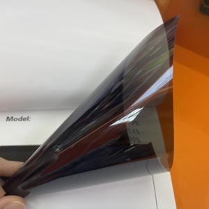 Pellicola Protettiva per Auto XUSHIELD IR 99 HD Nano-Ceramic Infrarossi, Logo/<span class=keywords><strong>Badge</strong></span> 1.52*30 Metri, Protezione Solare per Parabrezza e Lunotto Posteriore, 99% IRR PET - Product Image 4