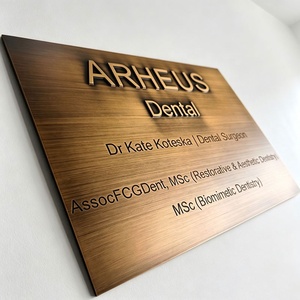 Plaques <span class=keywords><strong>de</strong></span> gravure métalliques personnalisées 3D en <span class=keywords><strong>laiton</strong></span> et aluminium, <span class=keywords><strong>plaque</strong></span> signalétique pour entreprise, <span class=keywords><strong>porte</strong></span> <span class=keywords><strong>de</strong></span> bureau, adresse <span class=keywords><strong>gravée</strong></span>, <span class=keywords><strong>plaque</strong></span> <span class=keywords><strong>de</strong></span> <span class=keywords><strong>porte</strong></span> en <span class=keywords><strong>laiton</strong></span> <span class=keywords><strong>gravée</strong></span> - Product Image 1