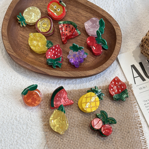 مشابك شعر صغيرة على شكل فواكه، مشابك شعر لطيفة وحلوة من الأسيتات على شكل فراولة وكرز وخضروات، بيع بالجملة - Product Image 4