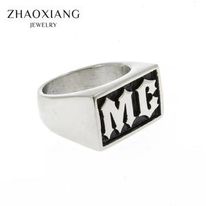 Nouvelle Collection : Bagues Unisexe en Acier Inoxydable avec Signet, Émail et Motif 3D – Bijoux Tendance pour Membres de Club à Prix Abordable - Product Image 2