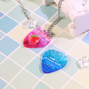 غيتار أكريليك شخصي مخصص ساحر أو ريشة مطبوعة حسب الطلب-أداء عالي ونغمة أفضل - Product Image 1