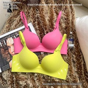 Ropa interior fina sin costuras Mermaid Shell para mujer, senos grandes que parecen más pequeños, push-up, cómoda, de color sólido, sin aros de acero - Product Image 2