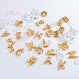 Collar de Hueso con Cierre de Oro de 18K Premium para Mujer, Diseño de Letras que No se Desvanecen, Elegante Chapado en Piedra de Acero Inoxidable, Idea de Regalo para Fiestas - Product Image 4