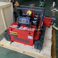 Gebruik de WELL Smart Robot Brush Cutter met een snijbreedte van 800 mm, EPA Euro 5 motor en afstandsbediening voor hellingmaaien.