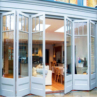 Système de porte pliante en aluminium léger automatique Clearview pour l'extérieur et l'intérieur, avec quincaillerie de marque allemande pour la maison