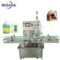 Machine de remplissage automatique d'eau corrosive chimique acide Hcl anti-corrosion à 4 têtes Machine de remplissage et de capsulage de bouteilles d'huile liquide