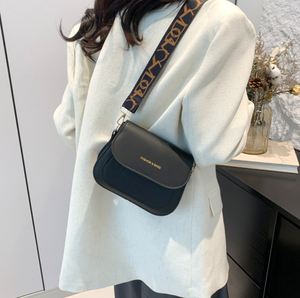 2025 Nouvelle bandoulière large à la mode pour femmes avec un sac à bandoulière unique - Product Image 2
