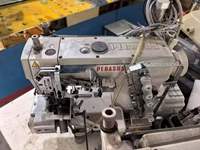Machine à coudre plate professionnelle Pegasus W3600 à grande vitesse pour usage industriel, idéale pour les tissus extensibles tricotés – Machine à coudre d'occasion