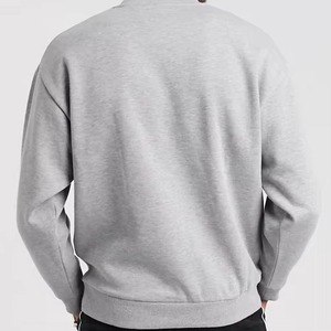 Sweat-shirt homme uni à col rond, coupe classique, en coton, pull décontracté pour l'automne, en vente - Product Image 3